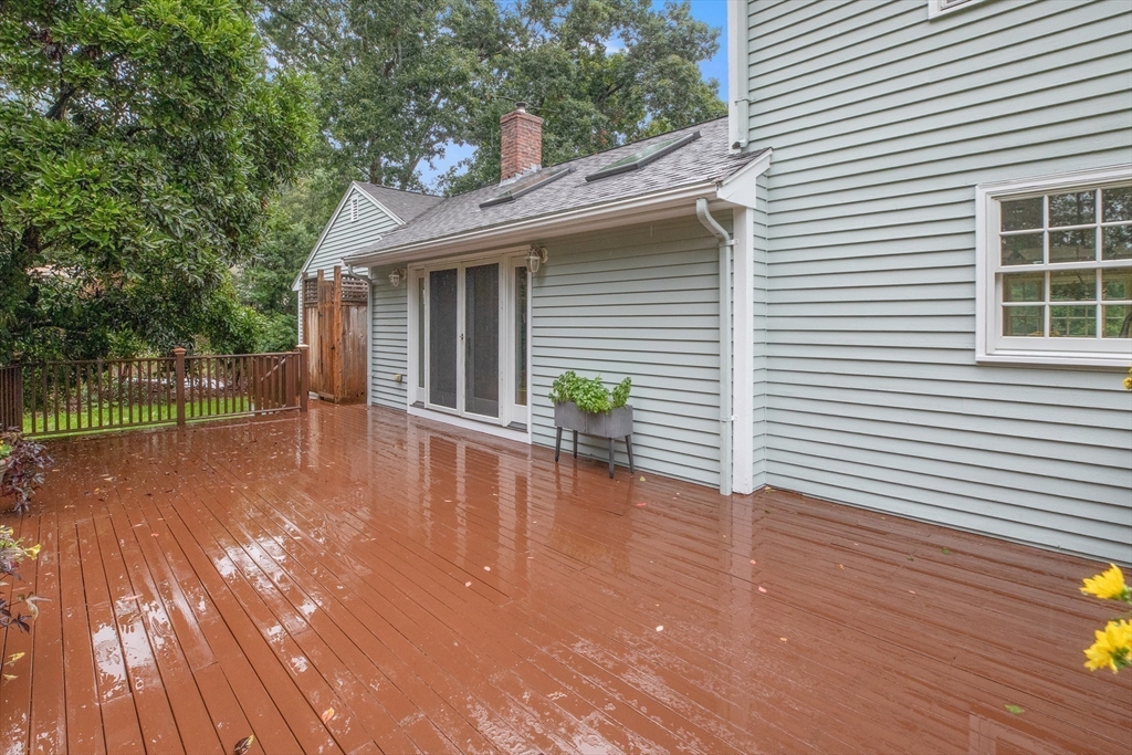 27 Brookside Road Topsfield, MA 01983 - Photo 31 of 40