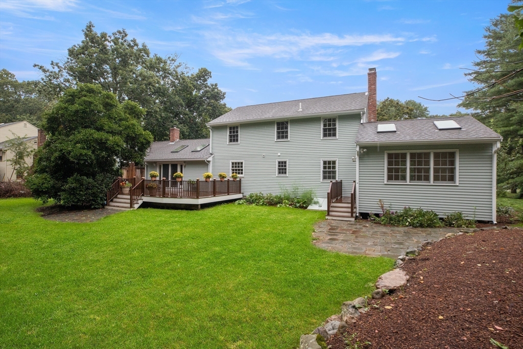 27 Brookside Road Topsfield, MA 01983 - Photo 34 of 40