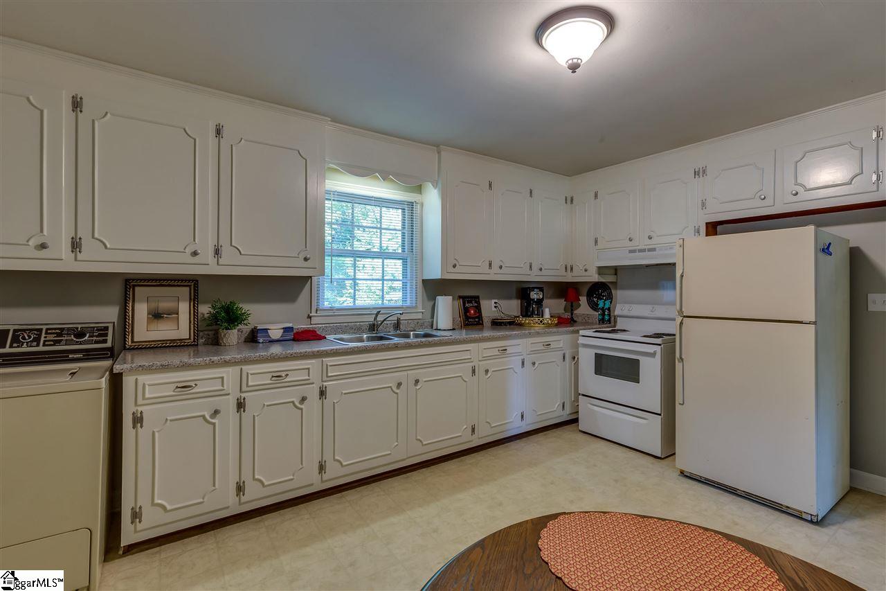 1011 Miller Road Greenville, SC 29607 - Photo 3 of 36 Gallery Image 3