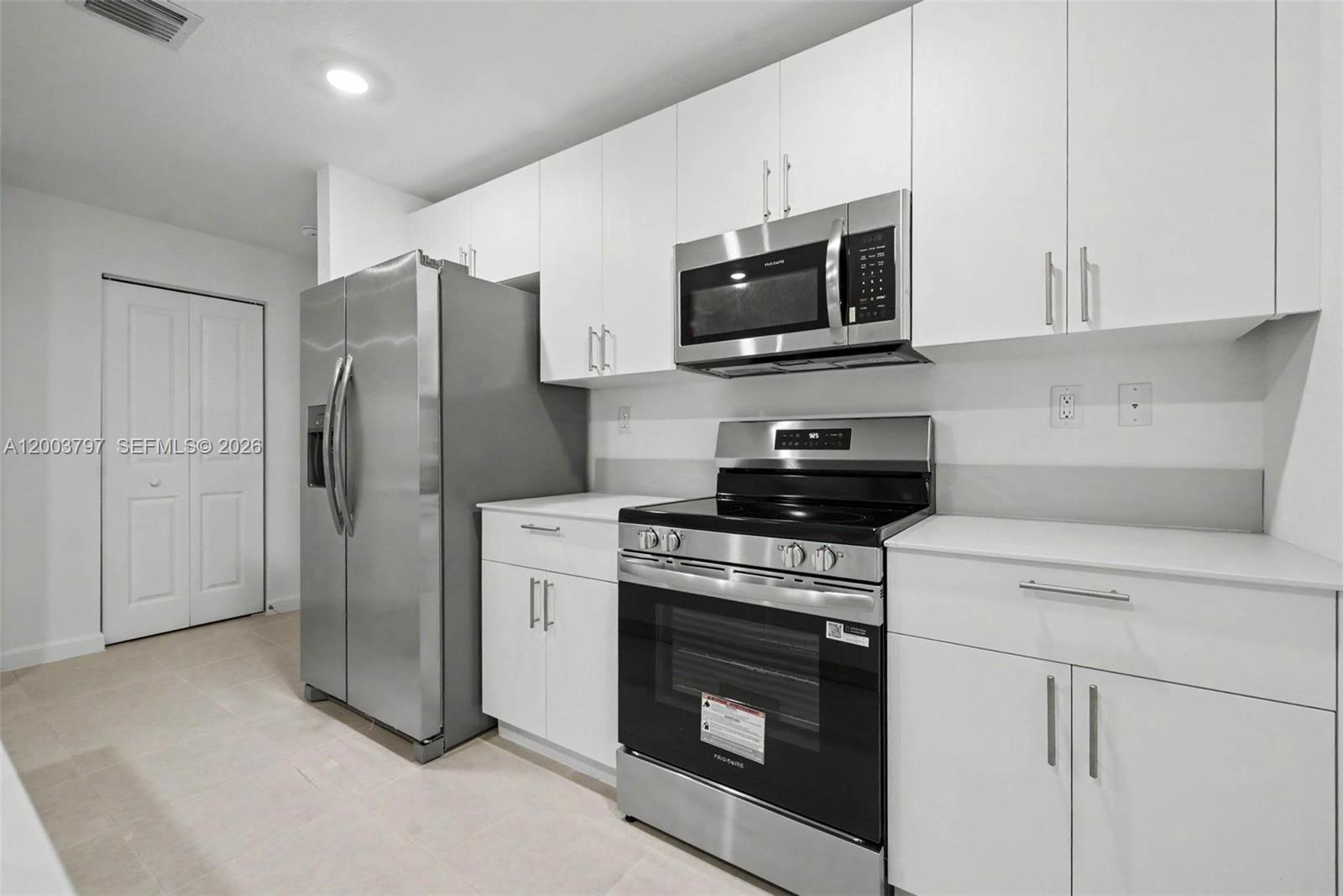 12476 Southwest 248th Street, Unit 7 Homestead, FL 33032 - Photo 7 of 39