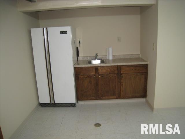 1801 46th Street Moline, IL 61265 - Photo 17 of 19 Gallery Image 17