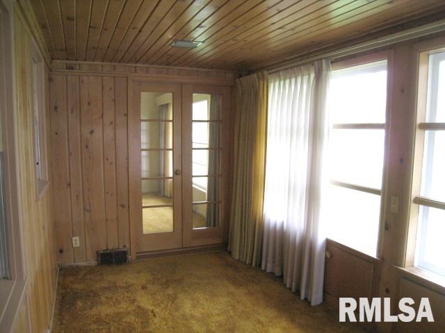 1801 46th Street Moline, IL 61265 - Photo 10 of 19 Gallery Image 10