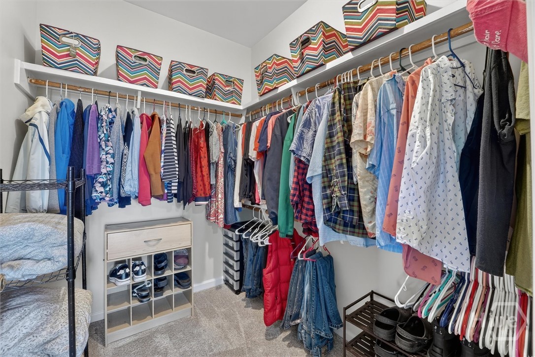 725 Youman's Road Midway, GA 31320 - Photo 16 of 71 Primary walk-in closet