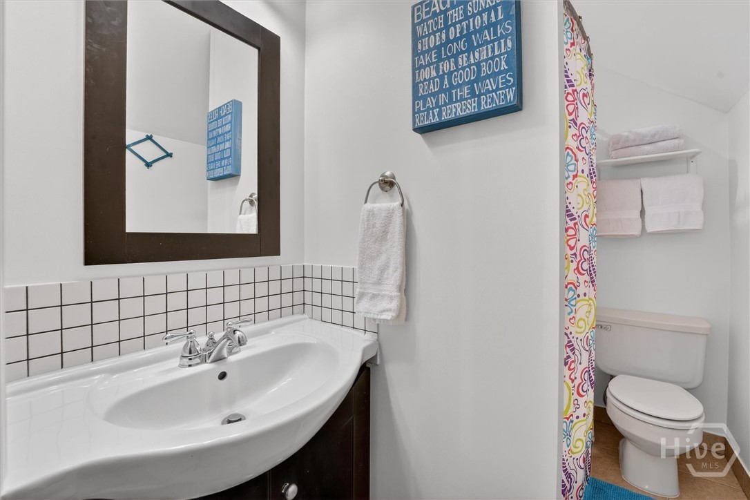 725 Youman's Road Midway, GA 31320 - Photo 43 of 71 Third floor full bath