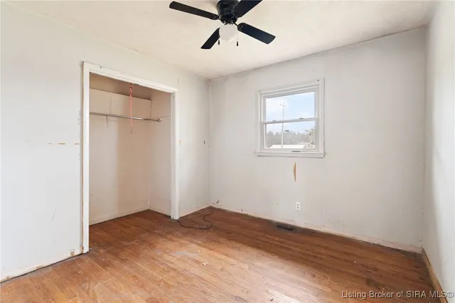 $150,000 | 303 Lake Road, Henryville, IN 47126