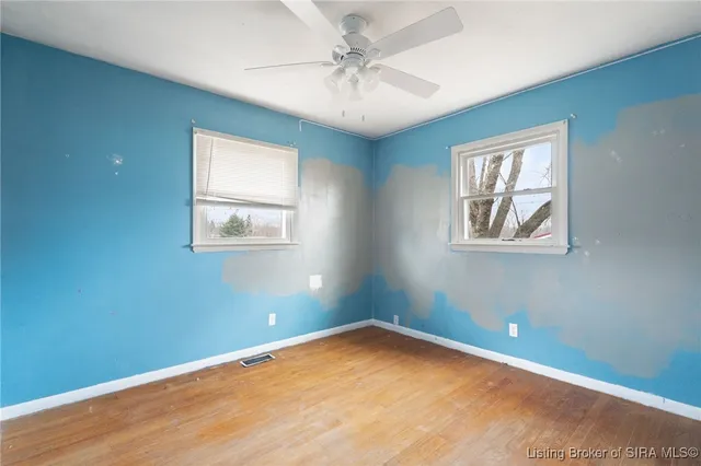 $150,000 | 303 Lake Road, Henryville, IN 47126