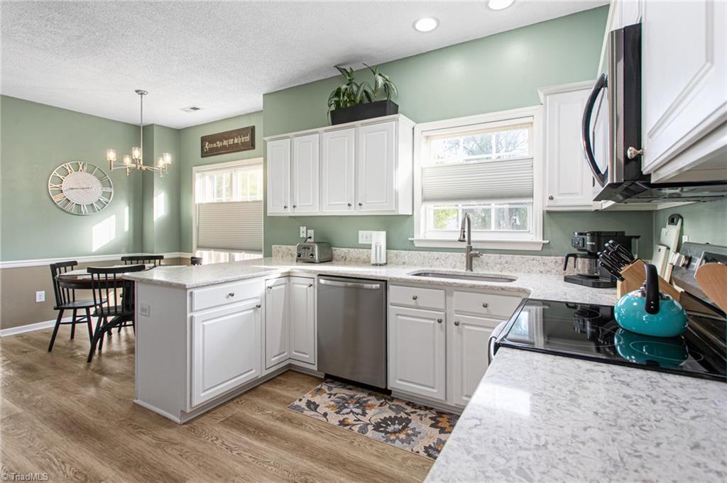 1317 Salem Crossing Road Kernersville, NC 27284 - Photo 13 of 34