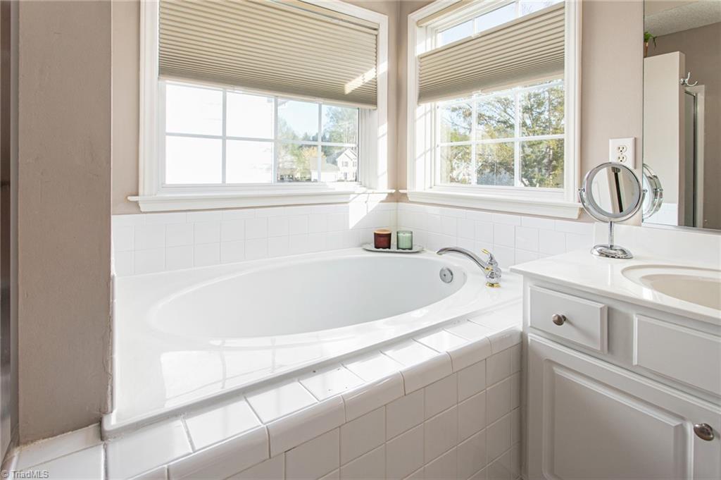 1317 Salem Crossing Road Kernersville, NC 27284 - Photo 20 of 34