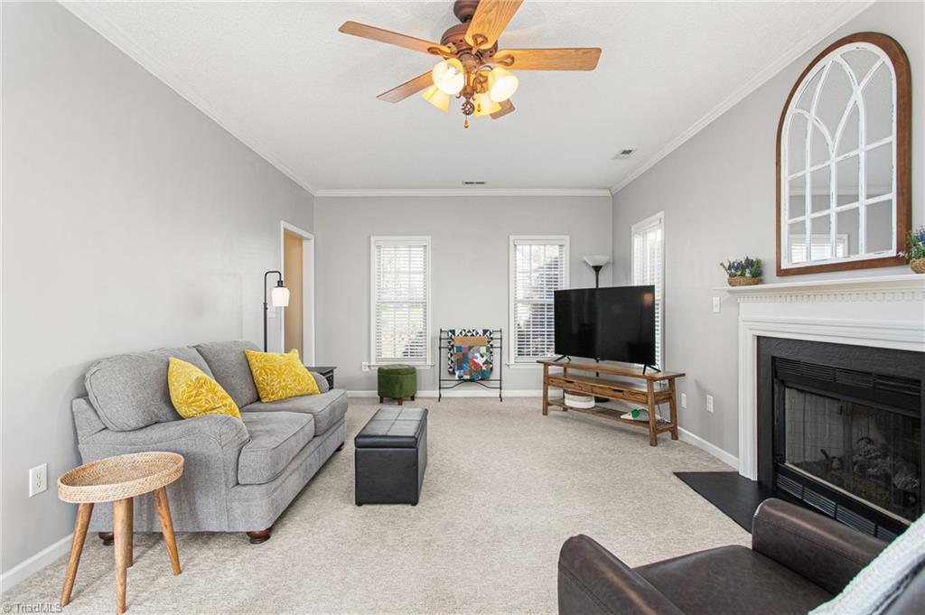 1317 Salem Crossing Road Kernersville, NC 27284 - Photo 5 of 34