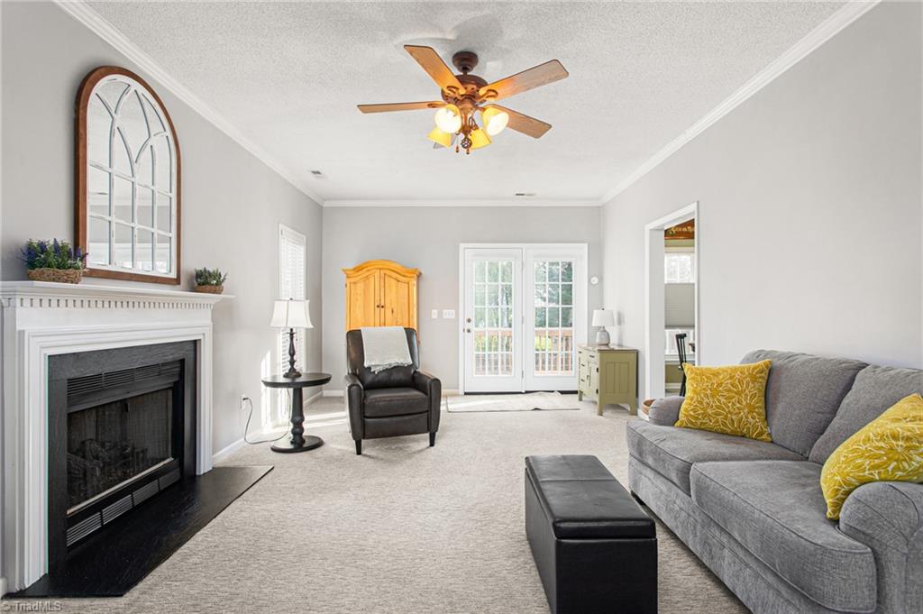 1317 Salem Crossing Road Kernersville, NC 27284 - Photo 6 of 34