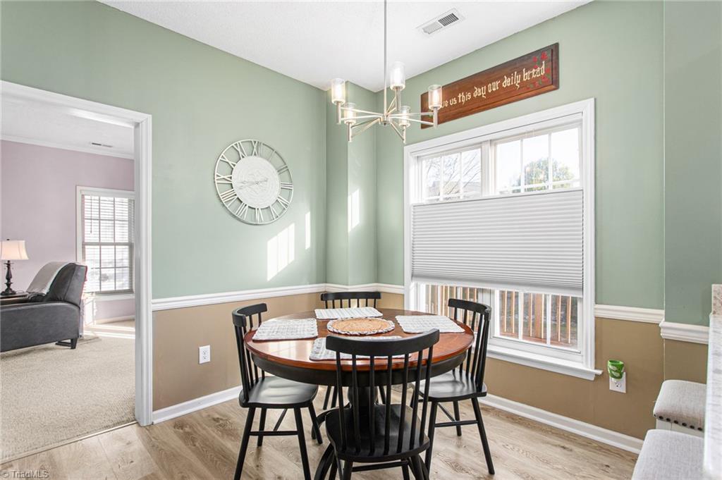 1317 Salem Crossing Road Kernersville, NC 27284 - Photo 10 of 34 Bright, light-filled breakfast area