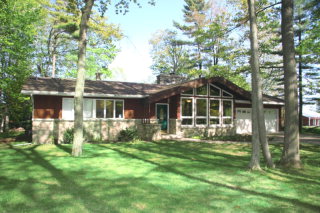 4140 Cherry Road Sturgeon Bay, WI 54235 - Photo 1 of 1 Main View