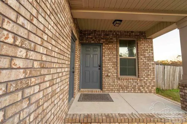 $2,000 | 1060 Bretts Way, Cantonment, FL 32533