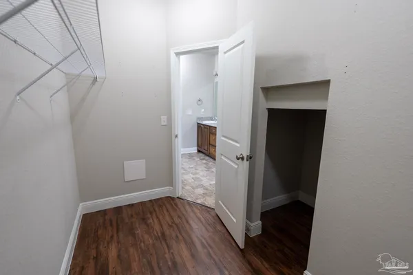 $2,000 | 1060 Bretts Way, Cantonment, FL 32533