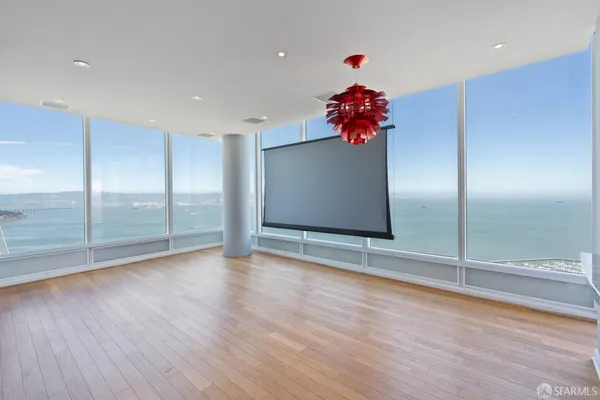 $24,995 | 425 1st Street, Unit 5402, San Francisco, CA 94105