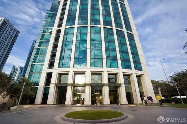 $24,995 | 425 1st Street, Unit 5402, San Francisco, CA 94105