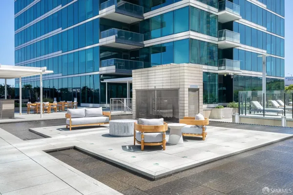 $24,995 | 425 1st Street, Unit 5402, San Francisco, CA 94105