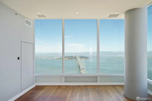 $24,995 | 425 1st Street, Unit 5402, San Francisco, CA 94105