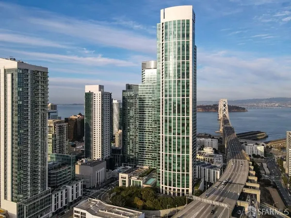 $24,995 | 425 1st Street, Unit 5402, San Francisco, CA 94105