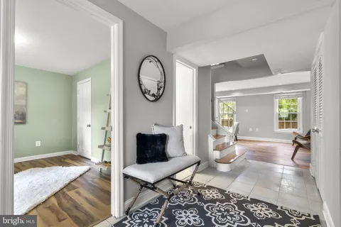 $510,000 | 7927 Central Park Circle, Alexandria, VA 22309