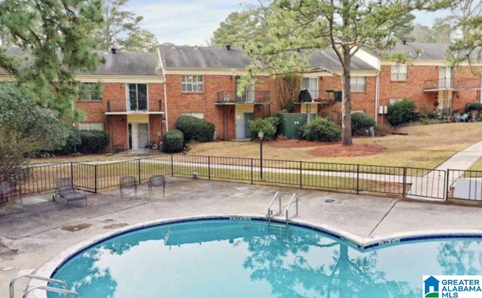 3412 Sandner Court, Unit B Birmingham, AL 35209 - Photo 2 of 22