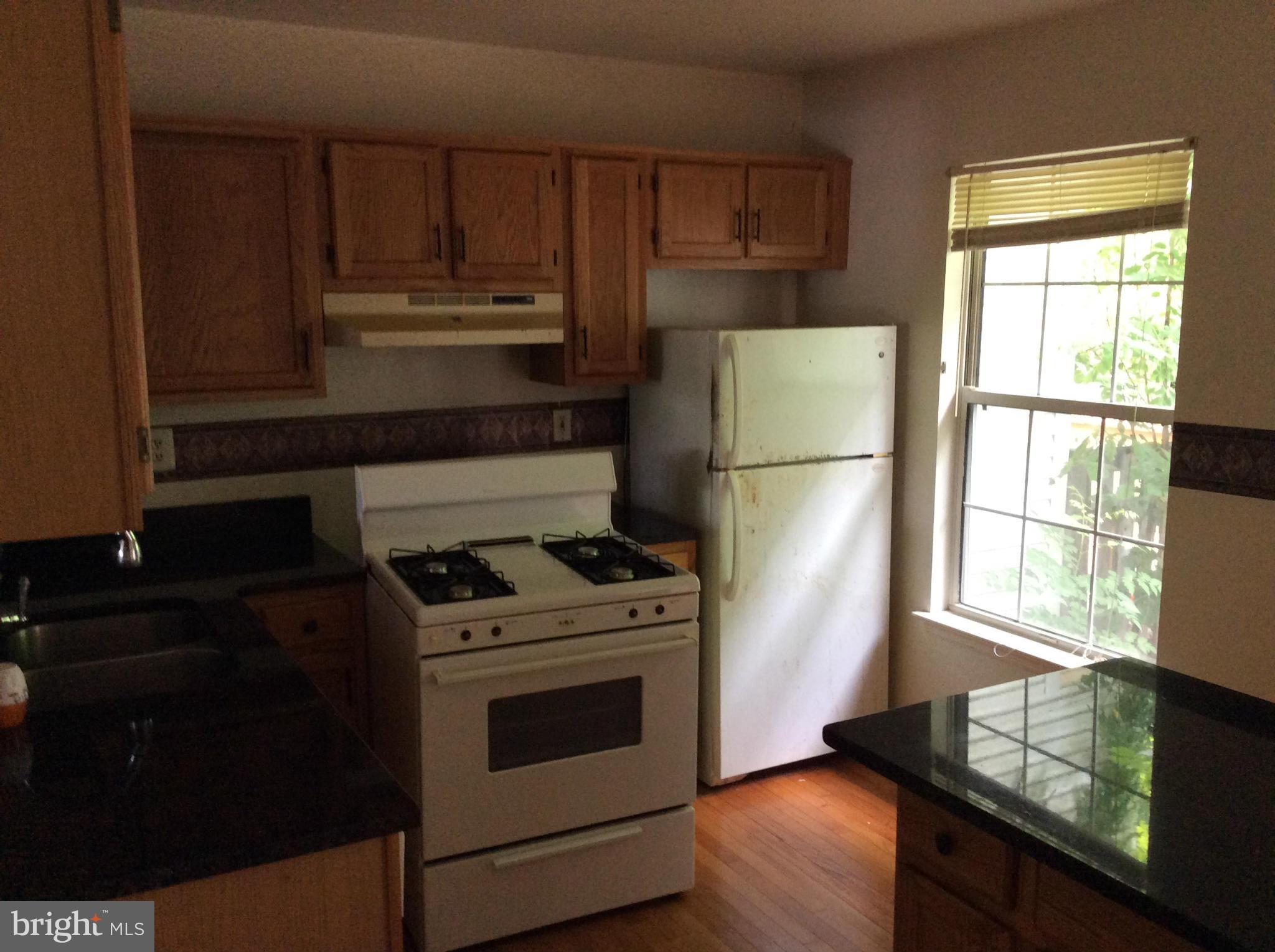 6549 Ronald Road Capitol Heights, MD 20743 - Photo 8 of 23 Kitchen