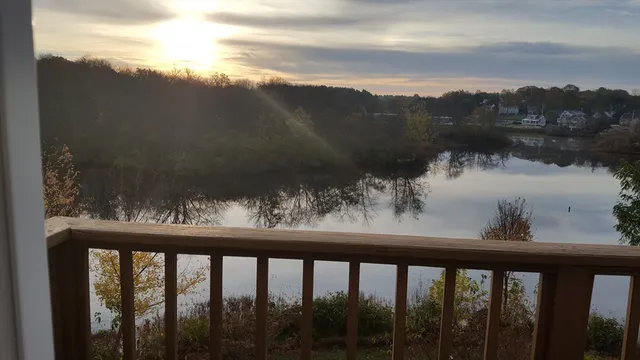 $2,995 | 24 Forge Pond, Unit UH, Canton, MA 02021