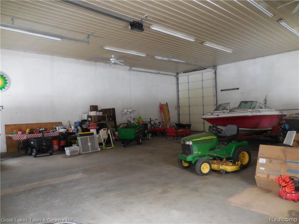 1681 Slater Road Lapeer, MI 48446 - Photo 29 of 29 0530 DSCN6436.JPG