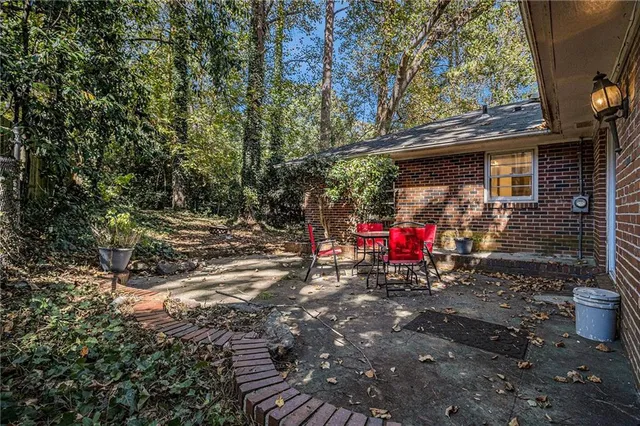 a view of outdoor space