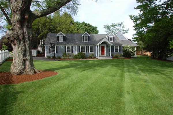 127 Grosvenor Road Needham, MA 02492 - Photo 21 of 21 a front view of a house with a garden