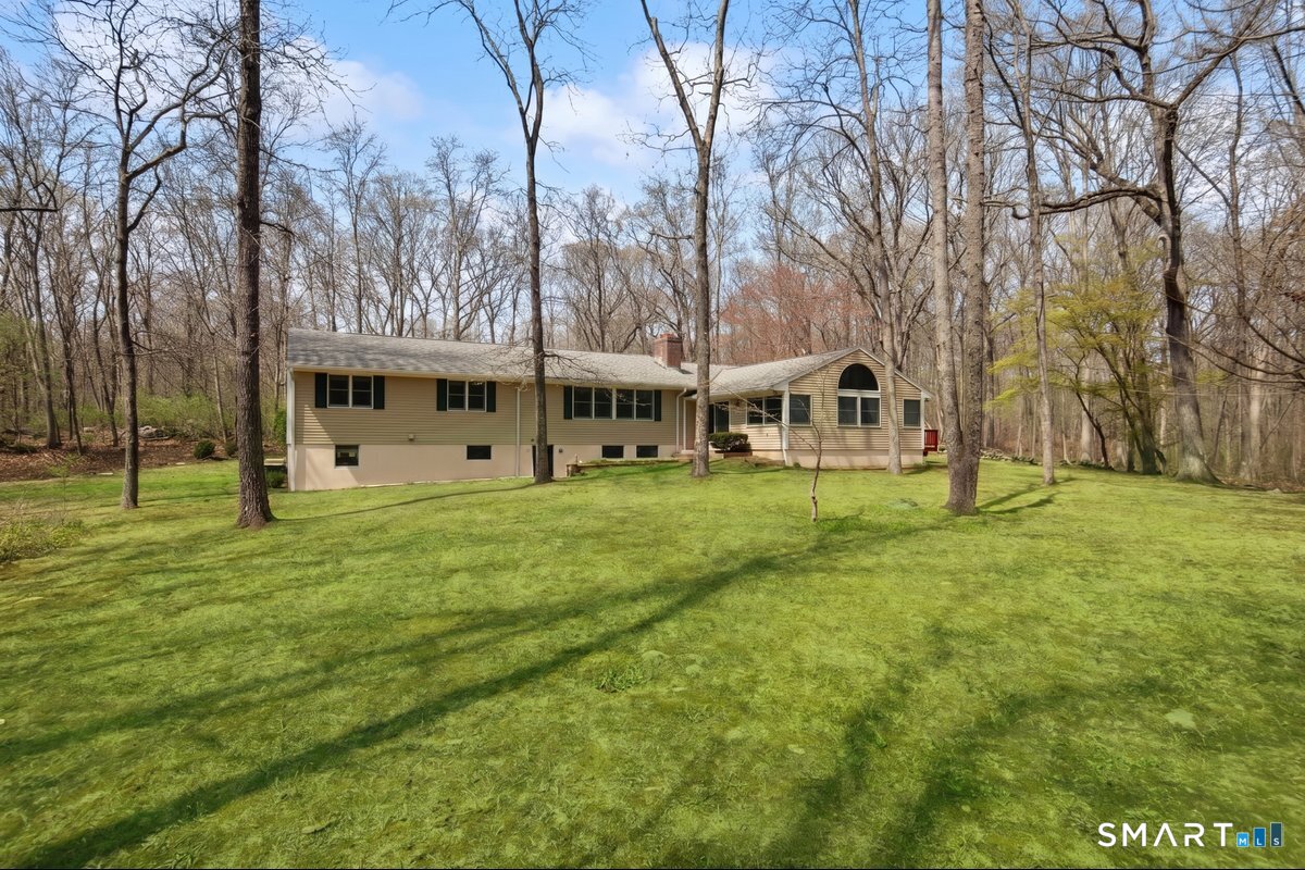 224 Marvin Ridge Road New Canaan, CT 06840 - Photo 35 of 36