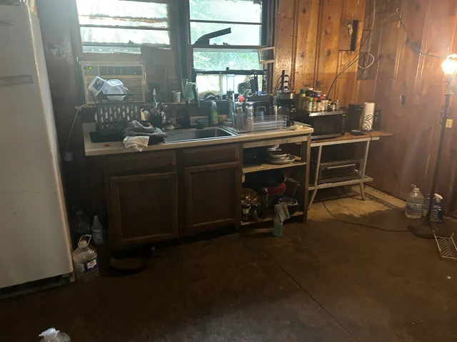 $50,000 | 110 Manners Road, Dover, TN 37058