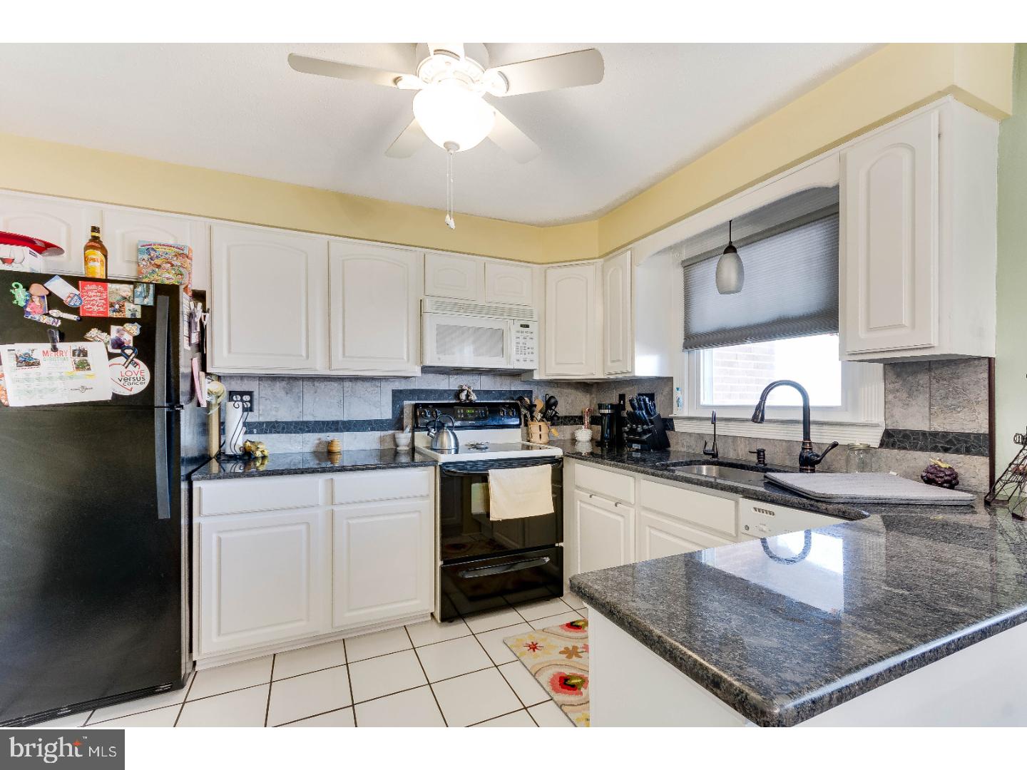 11 D Sunnybrook Road Stratford, NJ 08084 - Photo 1 of 18 Kitchen