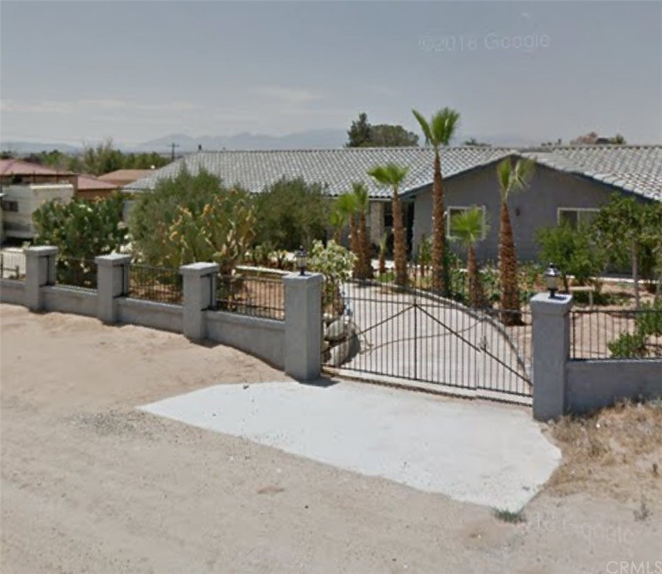 13938 Apple Valley Road Apple Valley, CA 92307 - Photo 1 of 1 Gallery Image 1