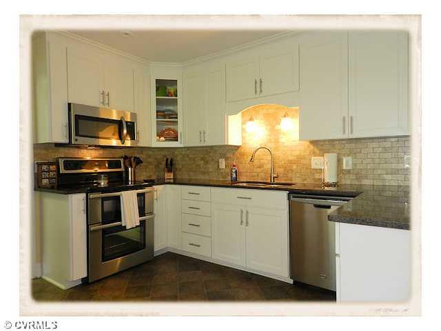 8628 Trabue Road Richmond, VA 23235 - Photo 4 of 24 Kitchen