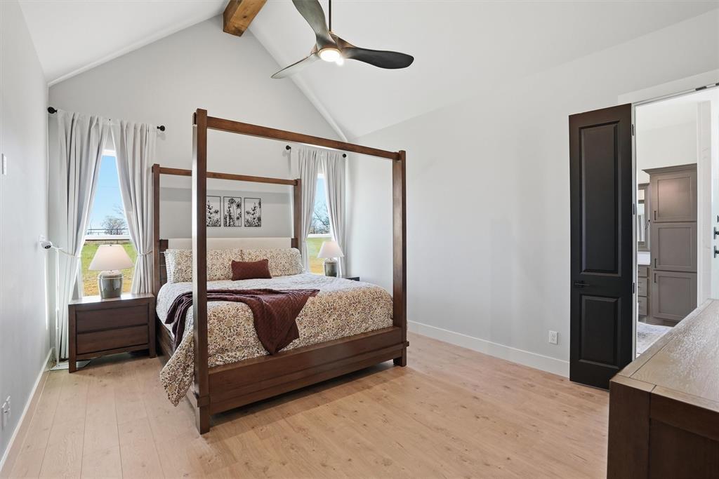 6620 Buffalo Ridge Circle Godley, TX 76044 - Photo 17 of 40 a bed room with a bed and a window