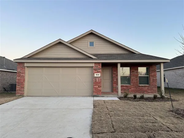$2,150 | 1549 Vattier Street, Little Elm, TX 75068