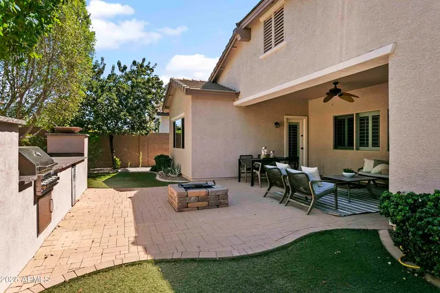 $599,000 | 2736 East Sourwood Drive, Gilbert, AZ 85298