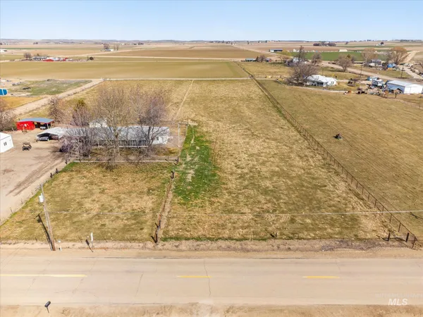 $274,900 | 20110 Purple Sage Road, Notus, ID 83656
