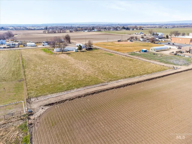 $299,900 | 20110 Purple Sage Road, Notus, ID 83656