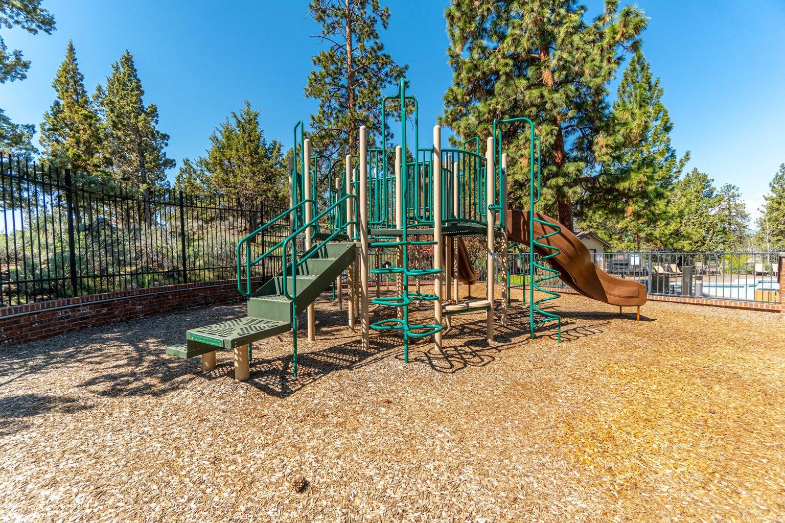 61120 Manhae Loop Bend, OR 97702 - Photo 49 of 57 20230518181601782430000000-o