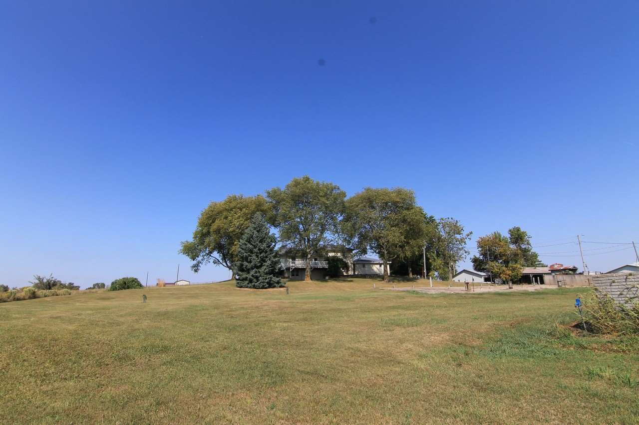 3355 170th Street Riverside, IA 52327 - Photo 6 of 27 Gallery Image 6