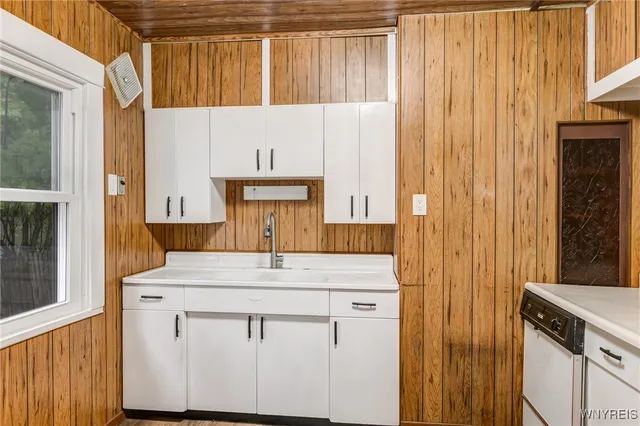 $149,900 | 53 Bickford Avenue, Buffalo, NY 14215