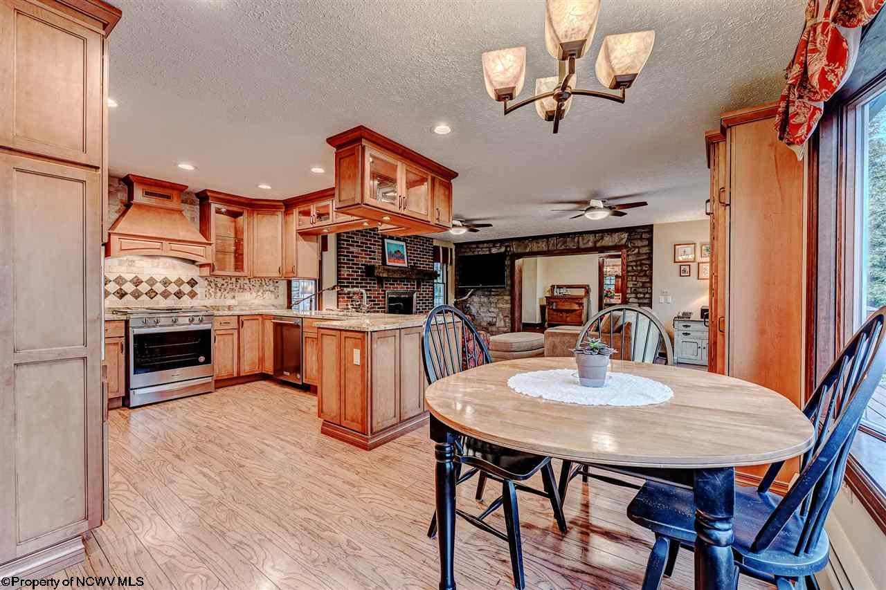 748 Fairmont Road Morgantown, WV 26501 - Photo 16 of 30 Gallery Image 16