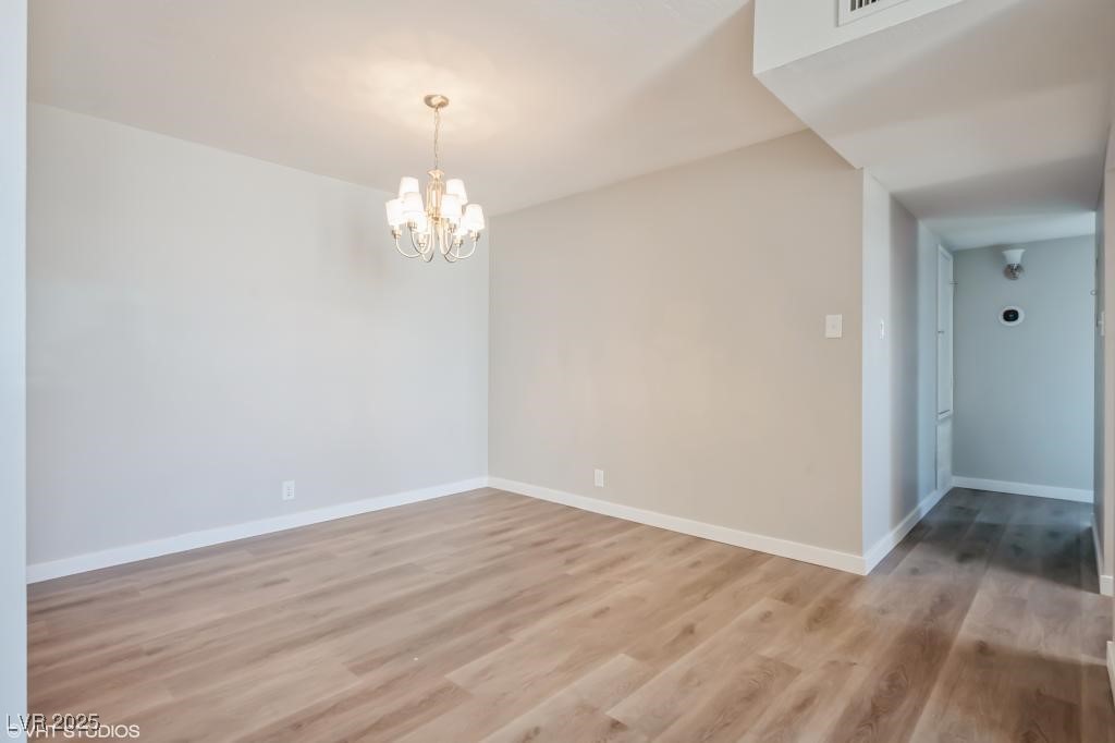 745 North Royal Crest Circle, Unit 157 Las Vegas, NV 89169 - Photo 8 of 18