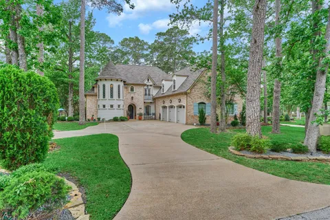 $1,299,900 | 106 Fairwater Drive, Montgomery, TX 77356