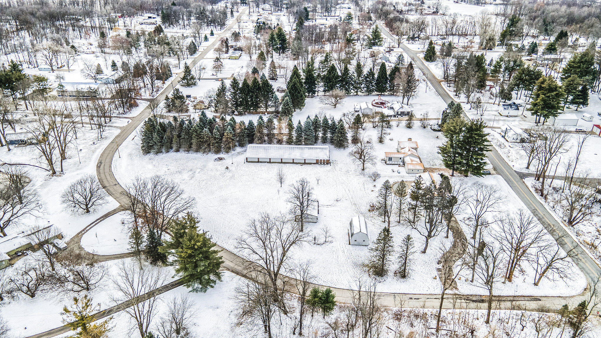 195 Powell Road Hastings, MI 49058 - Photo 41 of 44 042_dji_0038