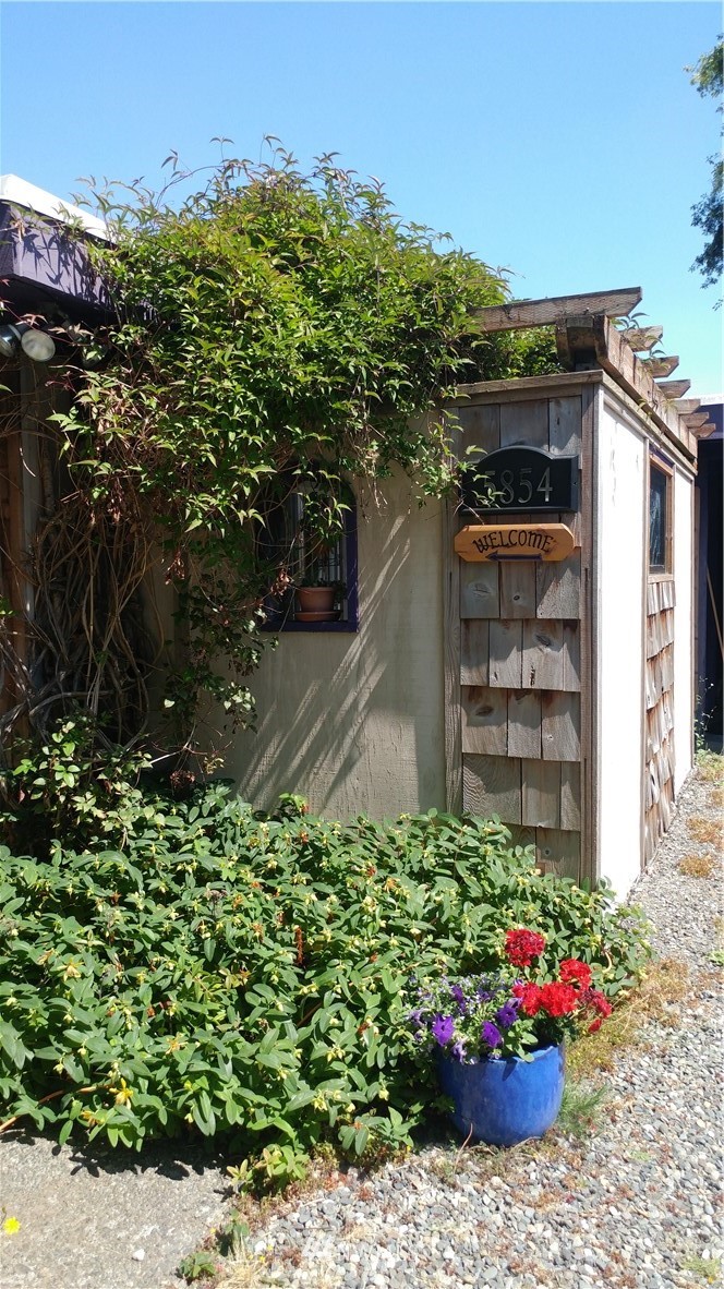5854 Laurel Ridge Way Bellingham, WA 98226 - Photo 3 of 20 a view of a garden