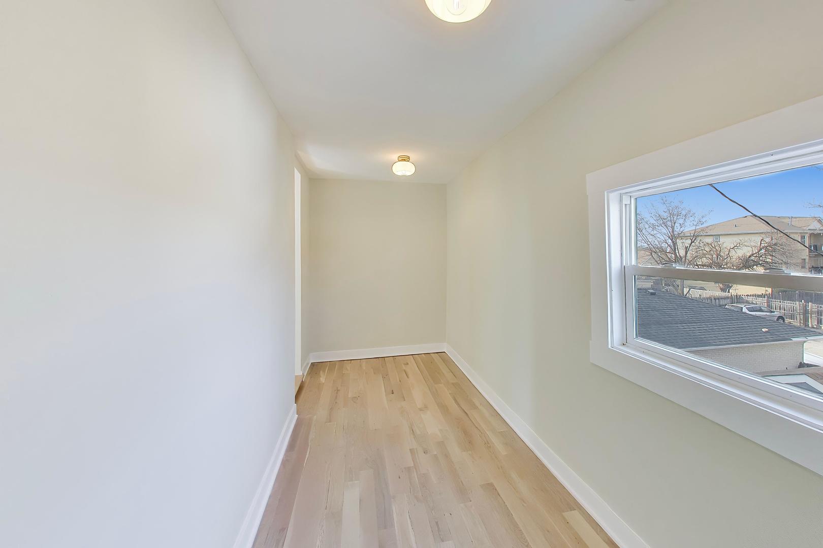 6730 West Dakin Street Chicago, IL 60634 - Photo 18 of 32