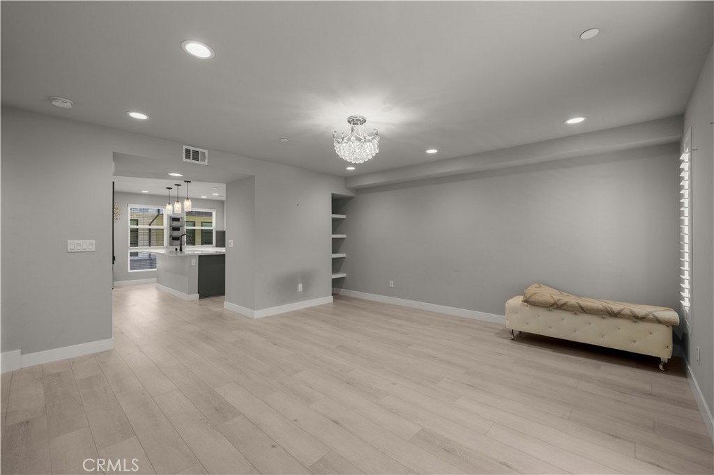 721 West Duarte Road, Unit B Monrovia, CA 91016 - Photo 9 of 24